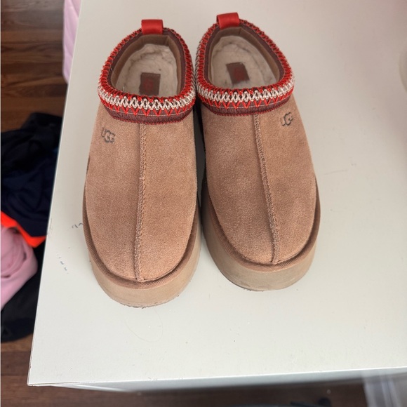 UGG Shoes - UGG tazz Tan Suede Slip-On Shoes women’s size 6